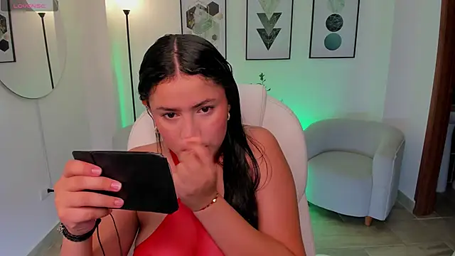 melanii palmer online show from March 2025 05:19:01 AM