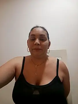 MirandaSoto online show from December 2025 03:26:02 AM