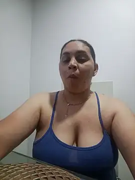 MirandaSoto online show from March 2026 04:06:01 AM