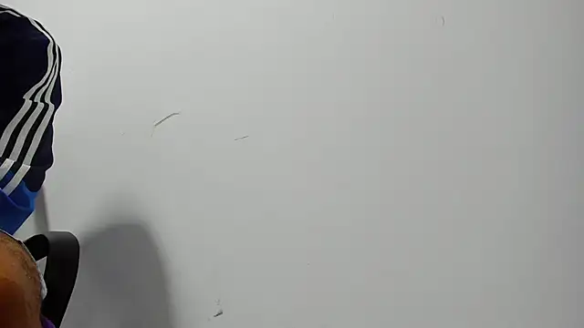 Karljensen33 online show from January 2025 02:33:01 AM