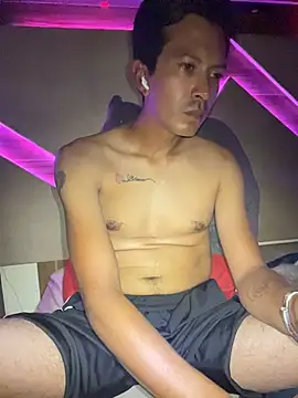 Snapshot of paulkrotz chatting on November 2025 08:24:01 AM paulkrotz online show from November 2025 08:24:01 AM