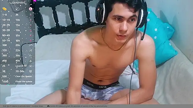 alexispaez457062 online show from December 2024 11:25:01 PM