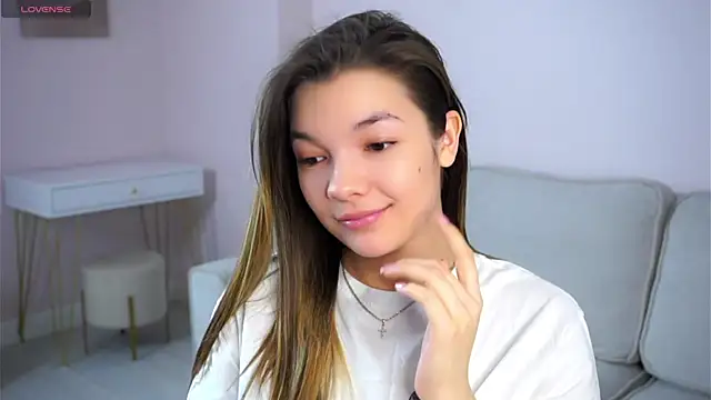 Snapshot of VeronaAppleberry chatting on February 2026 01:35:02 AM VeronaAppleberry online show from February 2026 01:35:02 AM