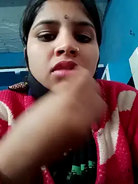 Snapshot of Nisha_Cute chatting on January 2025 03:22:01 AM Nisha Cute online show from January 2025 03:22:01 AM