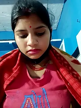 Snapshot of Nisha_Cute chatting on January 2025 11:45:01 PM Nisha Cute online show from January 2025 11:45:01 PM