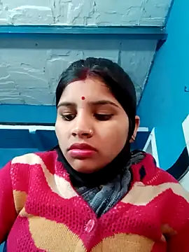 Snapshot of Nisha_Cute chatting on January 2025 02:48:01 AM Nisha Cute online show from January 2025 02:48:01 AM