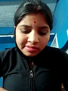 Snapshot of Nisha_Cute chatting on February 2025 03:45:01 AM Nisha Cute online show from February 2025 03:45:01 AM