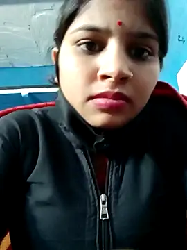 Snapshot of Nisha_Cute chatting on February 2025 10:29:01 AM Nisha Cute online show from February 2025 10:29:01 AM