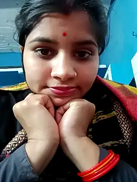Snapshot of Nisha_Cute chatting on February 2025 03:50:01 AM Nisha Cute online show from February 2025 03:50:01 AM