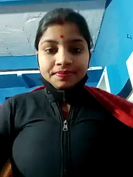 Snapshot of Nisha_Cute chatting on February 2025 08:00:01 PM Nisha Cute online show from February 2025 08:00:01 PM