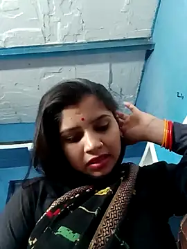 Snapshot of Nisha_Cute chatting on February 2025 10:37:02 AM Nisha Cute online show from February 2025 10:37:02 AM