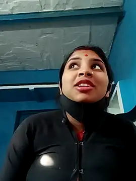 Snapshot of Nisha_Cute chatting on March 2025 02:47:01 AM Nisha Cute online show from March 2025 02:47:01 AM