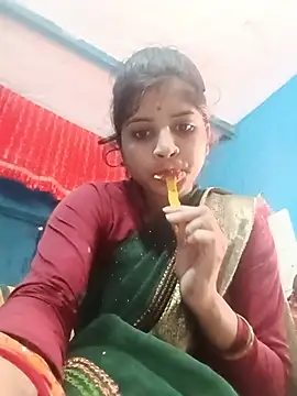 Snapshot of Nisha_Cute chatting on May 2026 01:46:01 AM Nisha Cute online show from May 2026 01:46:01 AM