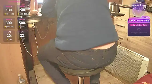 misteryman1956 online show from February 2025 06:31:01 PM