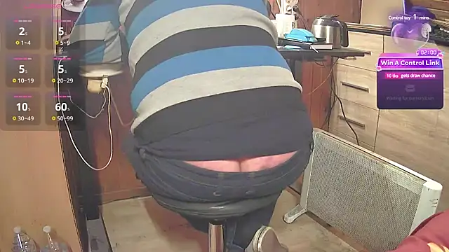misteryman1956 online show from March 2025 08:09:02 PM