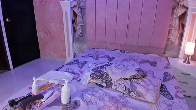 Snapshot of sheyla_sweet18 chatting on January 2025 03:07:01 AM sheyla sweet18 online show from January 2025 03:07:01 AM