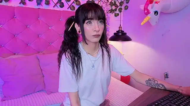 Snapshot of lauren_evans96 chatting on February 2026 03:49:02 AM lauren evans96 online show from February 2026 03:49:02 AM