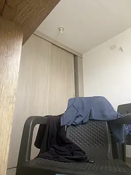 LabronsAd online show from October 2025 08:42:01 PM