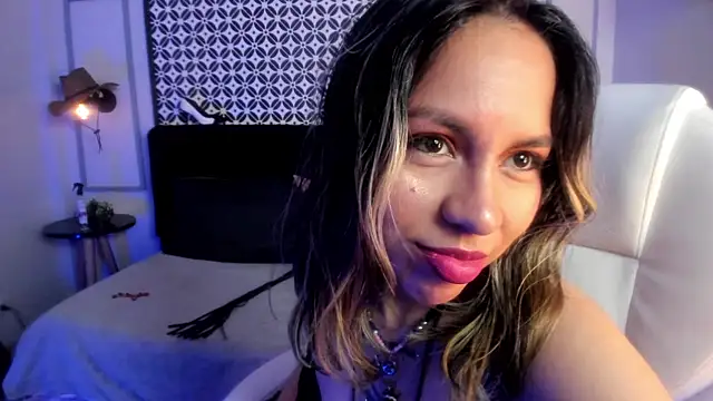 Snapshot of delilah_fix chatting on February 2025 01:50:01 PM delilah fix online show from February 2025 01:50:01 PM