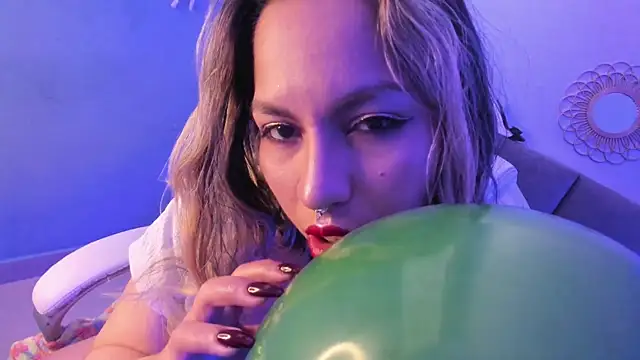 Snapshot of delilah_fix chatting on September 2025 08:00:02 PM delilah fix online show from September 2025 08:00:02 PM