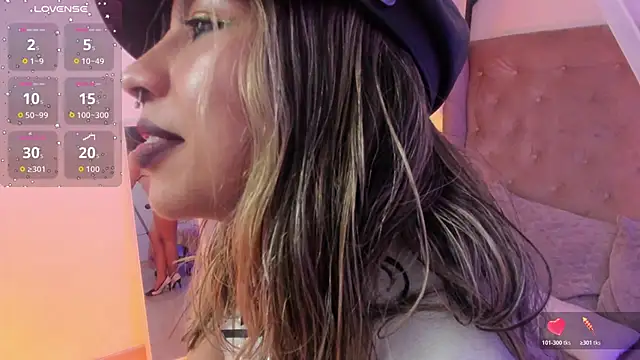 Snapshot of delilah_fix chatting on November 2025 08:29:01 PM delilah fix online show from November 2025 08:29:01 PM