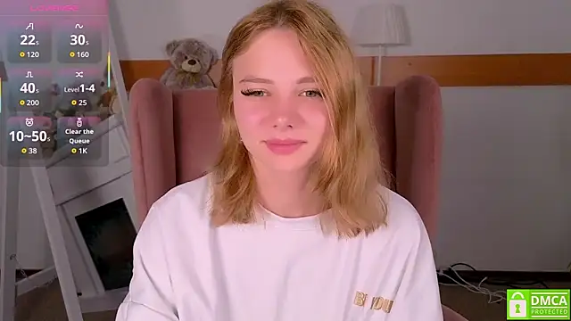 MirraBellanta online show from October 2025 10:32:01 PM