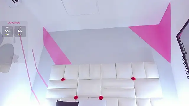 Snapshot of Nicol_Betancur chatting on December 2024 02:38:02 PM Nicol Betancur online show from December 2024 02:38:02 PM