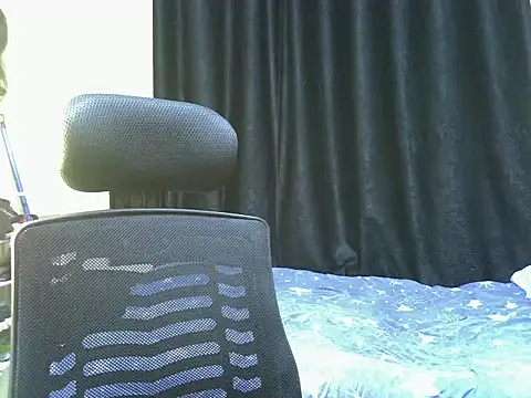 Snapshot of Horny-slut_ chatting on October 2025 03:55:02 PM Horny-slut online show from October 2025 03:55:02 PM