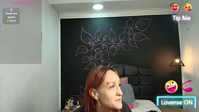 NatashaMason  online show from October 2025 11:55:02 AM