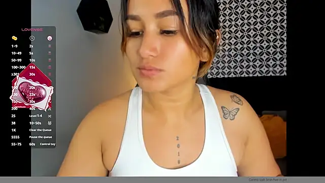 Sussy sunny online show from March 2025 01:37:01 PM