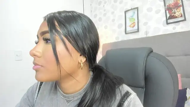 Snapshot of nicole__parker1 chatting on March 2026 12:55:02 PM nicole parker1 online show from March 2026 12:55:02 PM