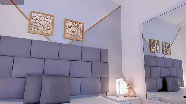 RenataJhonson  online show from November 2025 05:54:01 AM