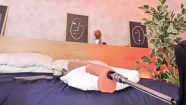 karina gomez 18 online show from April 2026 05:30:01 PM