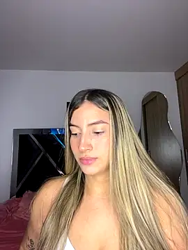 Issabela G1 online show from September 2025 01:16:02 AM
