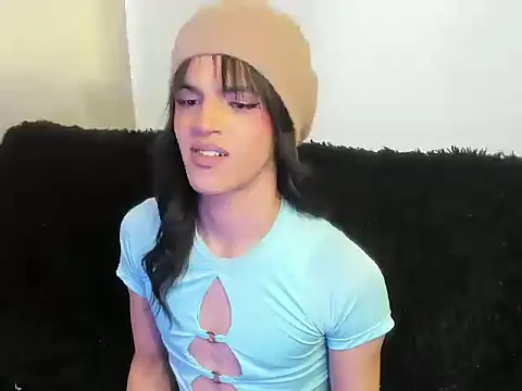 Snapshot of kerly_monroe chatting on November 2025 07:23:02 PM kerly monroe online show from November 2025 07:23:02 PM