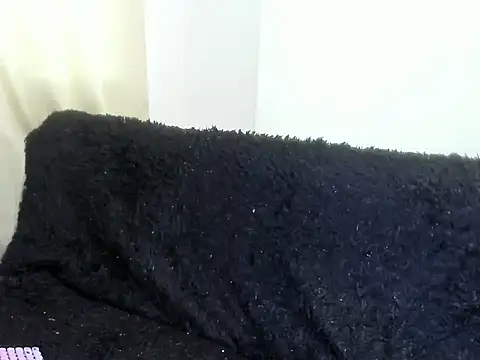 Snapshot of kerly_monroe chatting on November 2025 09:52:01 PM kerly monroe online show from November 2025 09:52:01 PM