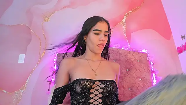 Bella  sweet online show from January 2025 01:04:01 AM