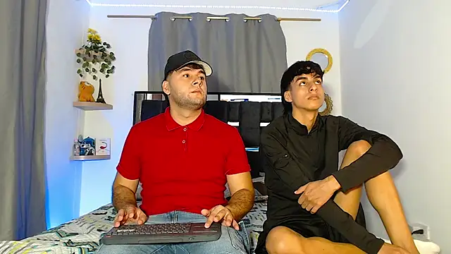 Valerio 22 online show from March 2026 08:37:02 PM