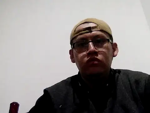 Snapshot of Alejandro_120600 chatting on August 2026 06:34:02 AM Alejandro 120600 online show from August 2026 06:34:02 AM