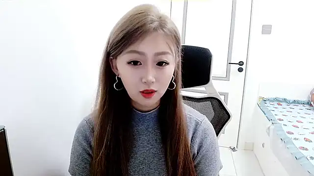 Snapshot of zhenzhen999 chatting on November 2025 03:44:01 PM zhenzhen999 online show from November 2025 03:44:01 PM