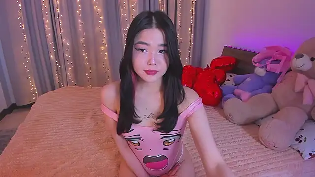 Snapshot of Dollyaa chatting on February 2026 02:24:01 PM Dollyaa online show from February 2026 02:24:01 PM