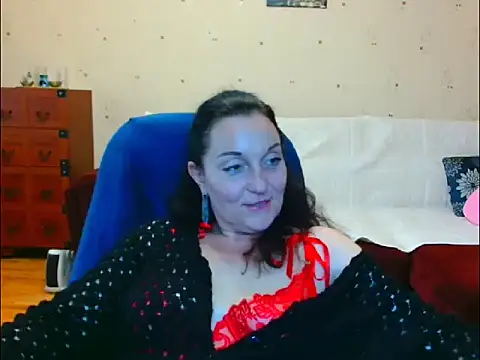 Alice3694 online show from May 2026 06:44:01 AM