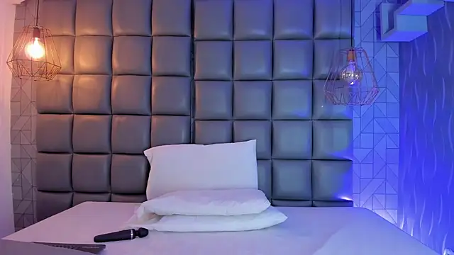 mile uribe online show from March 2025 03:51:01 AM