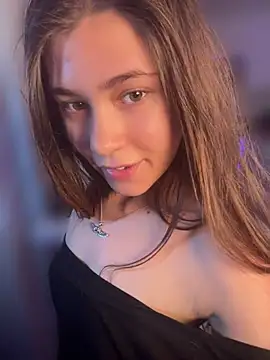 alijones 18 online show from April 2026 03:48:02 AM