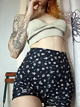 Snapshot of roxi_katty chatting on December 2025 09:22:01 PM roxi katty online show from December 2025 09:22:01 PM