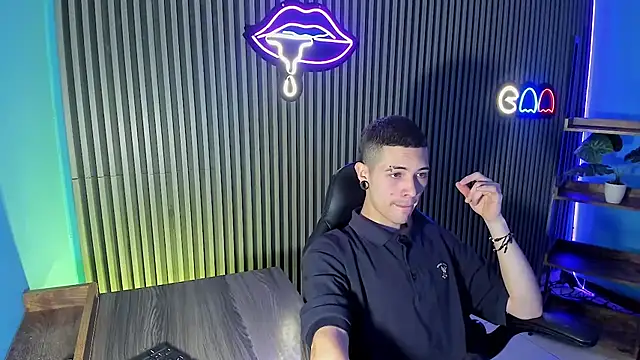 Jefer rick  online show from September 2025 12:32:02 PM