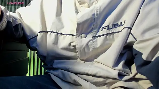 Jefer rick  online show from October 2025 12:48:02 PM