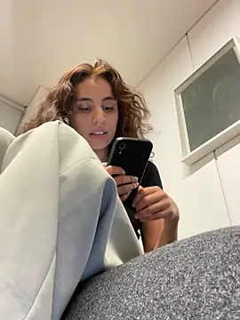 Katee Jones online show from February 2025 12:53:02 AM