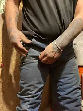 yomanfriend online show from December 2024 07:57:01 PM