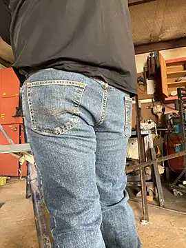 yomanfriend online show from January 2025 05:53:01 PM